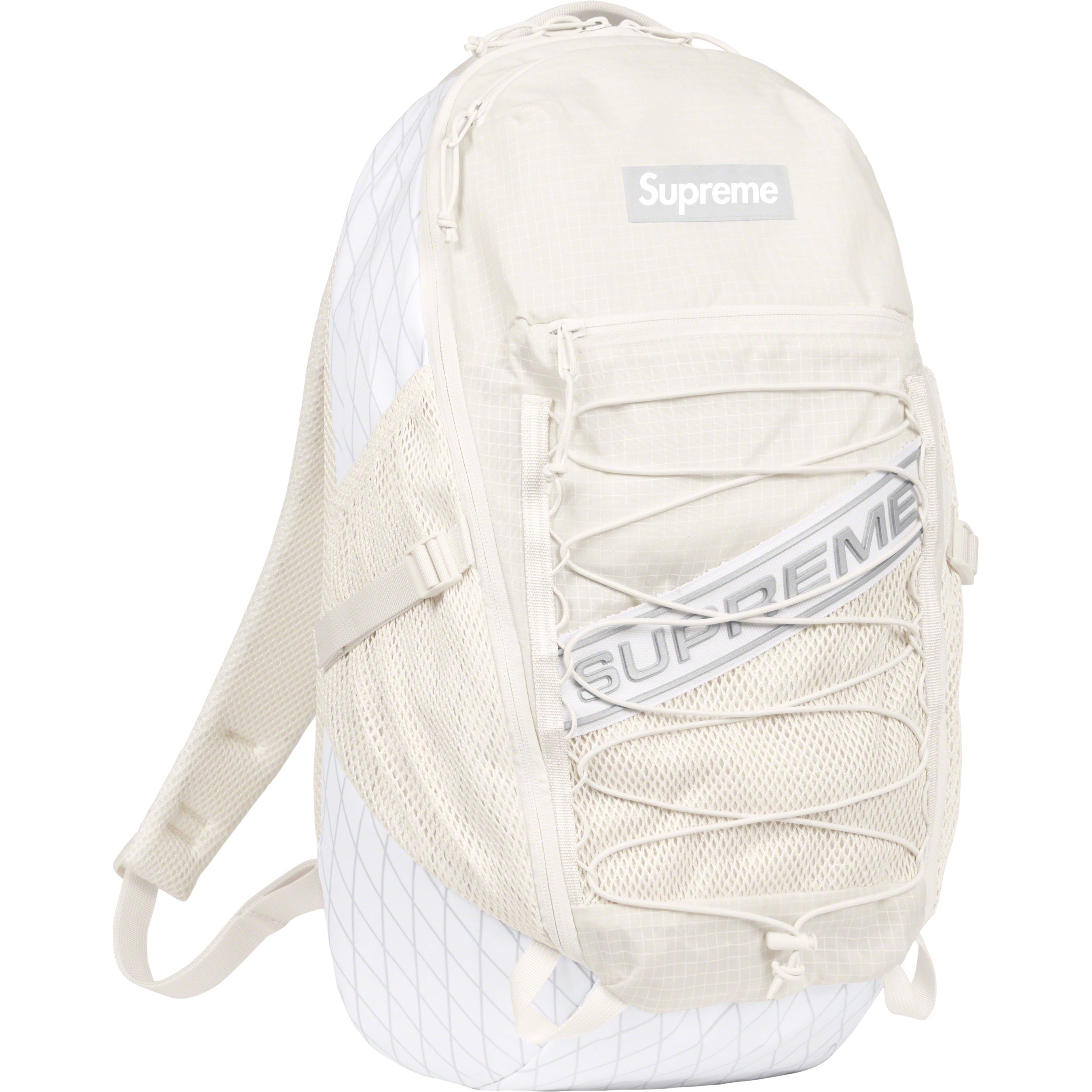Backpack view 27