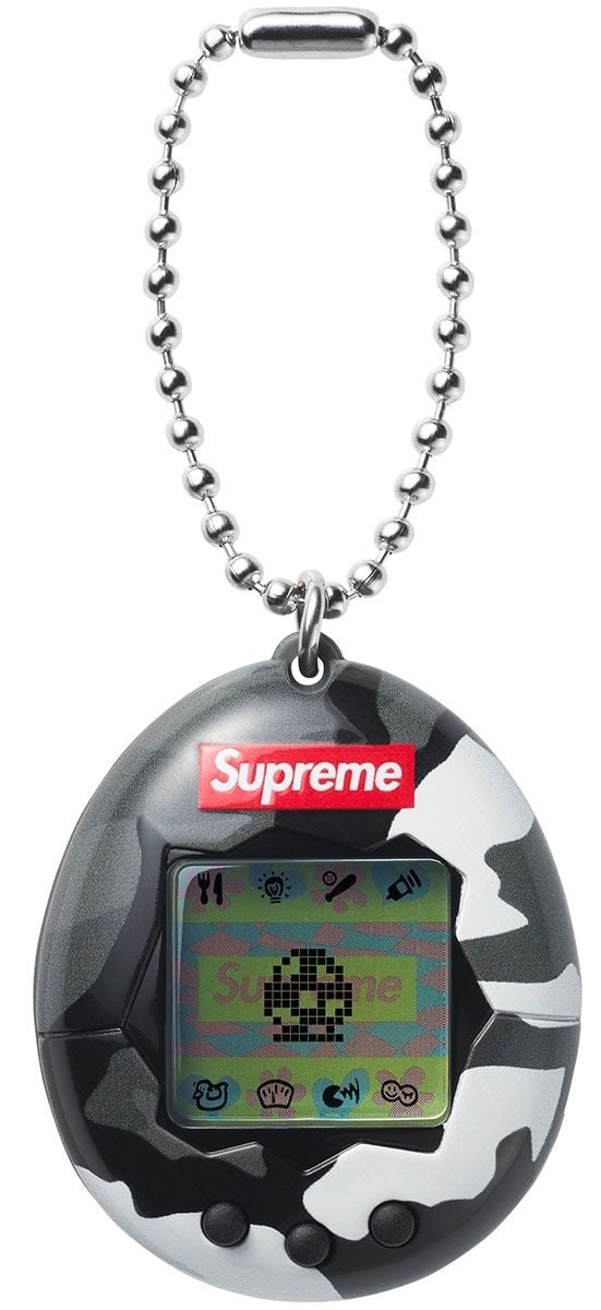 Supreme®/Tamagotchi view 12