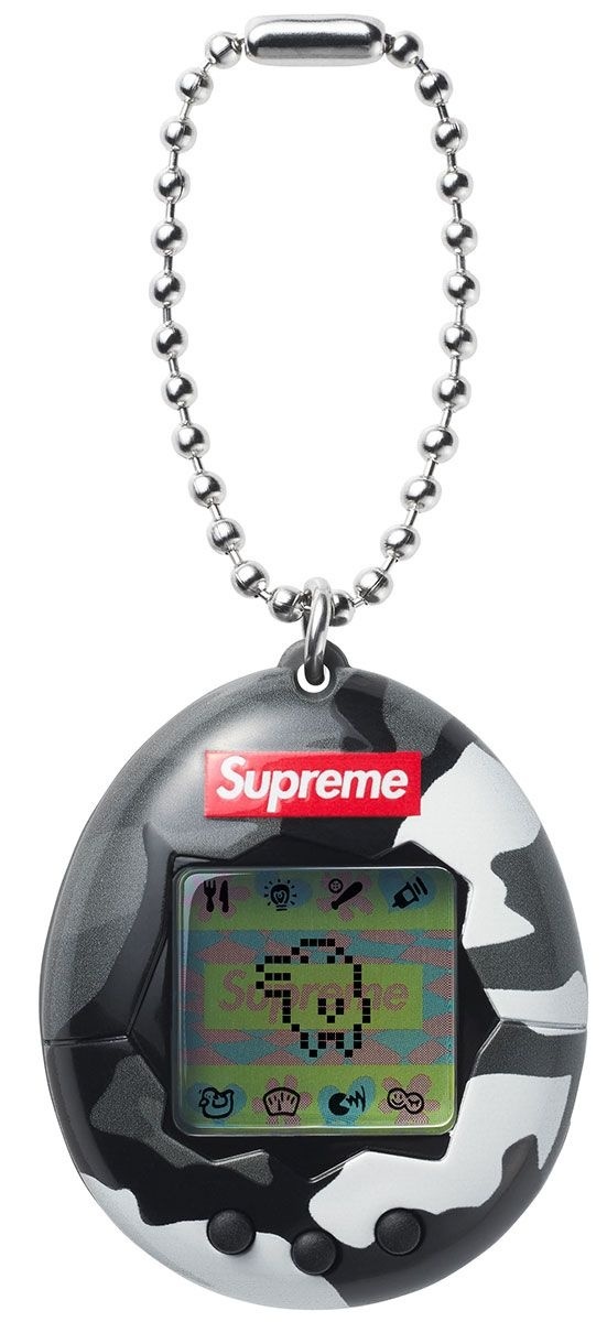 Supreme®/Tamagotchi view 26