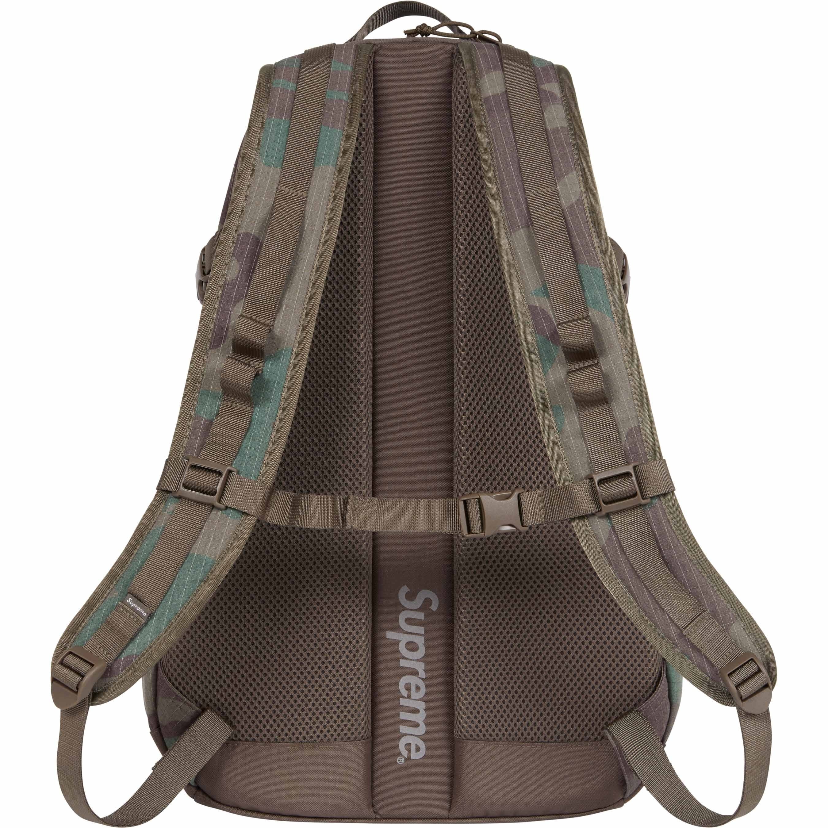 Backpack view 11