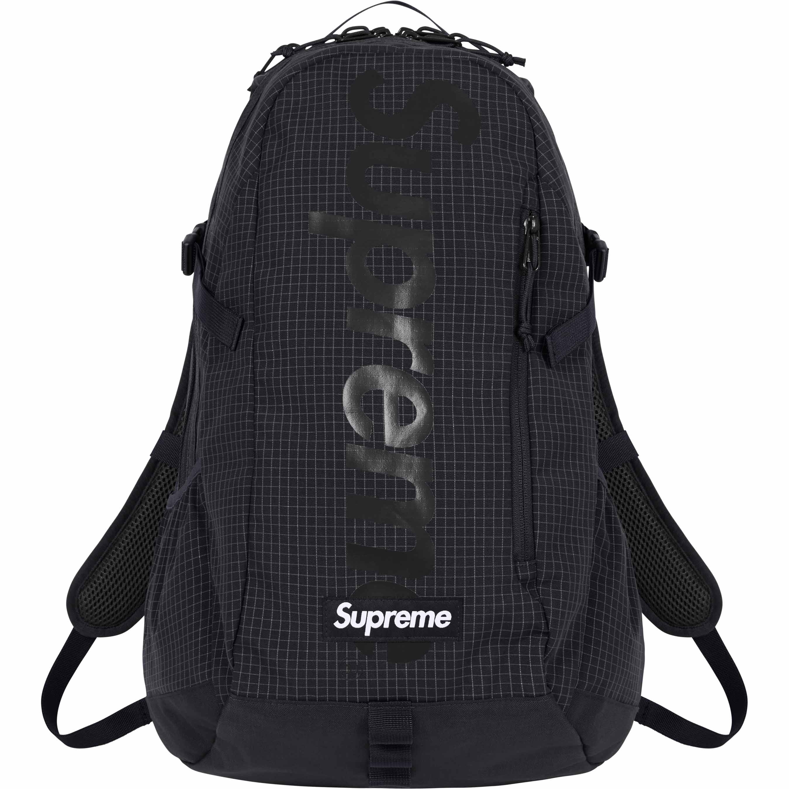 Backpack view 13